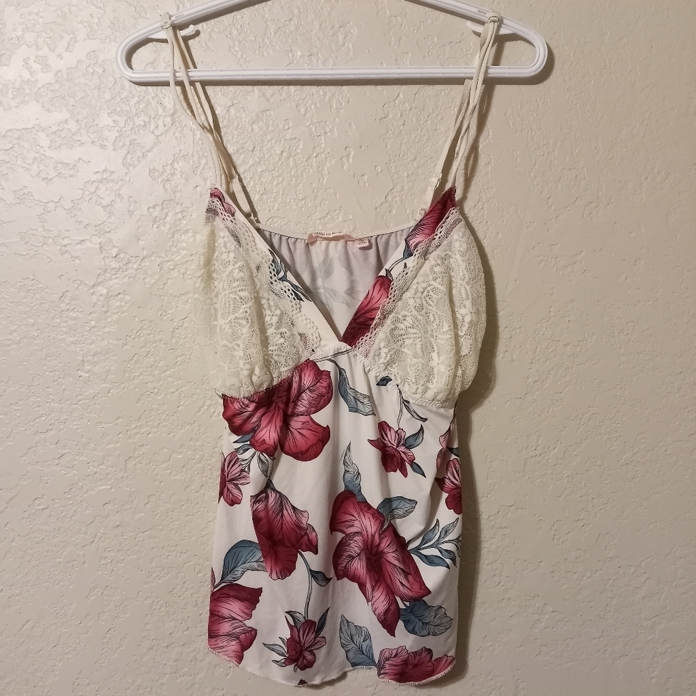 🛍 3/$12 LA VIE EN ROSE Floral Lace Camisole Tank Sleepwear